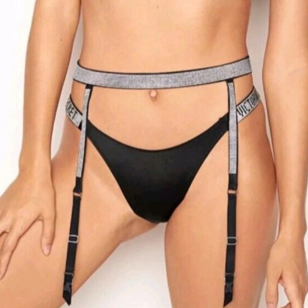 NWT Victoria Secret Very Sexy Shine Strap Garter Belt XSBlack Rhinestone Bling